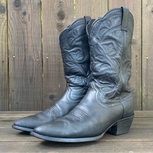 ARIAT Heritage Round Toe Western Boots